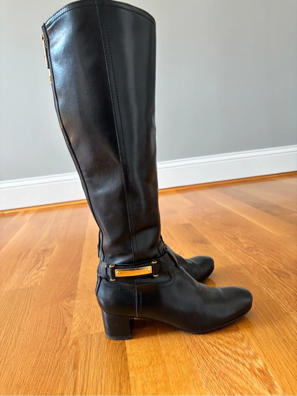 Tory Burch Women's Black Leather Mid-Heel Riding Boots